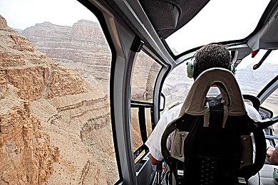 《战锤40K：战争黎明 终极版》公布 登陆Steam和GOG